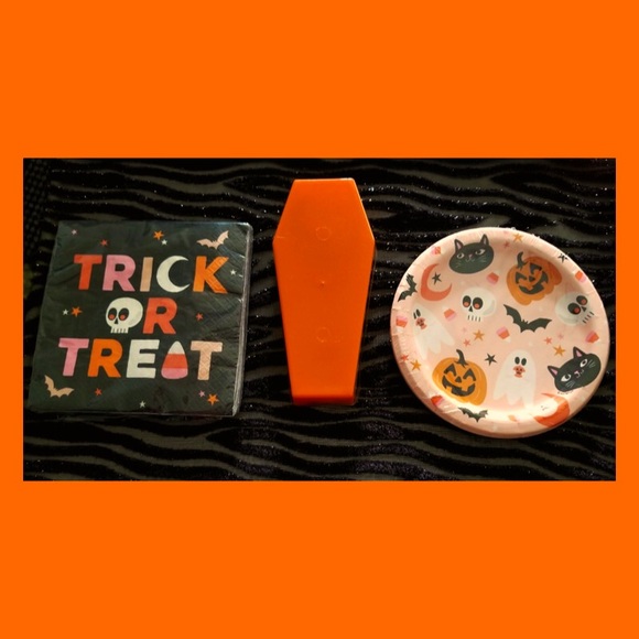 🎃Halloween 3-piece Party Table Set: Napkins, Plates & Cutlery NEW - Picture 8 of 12